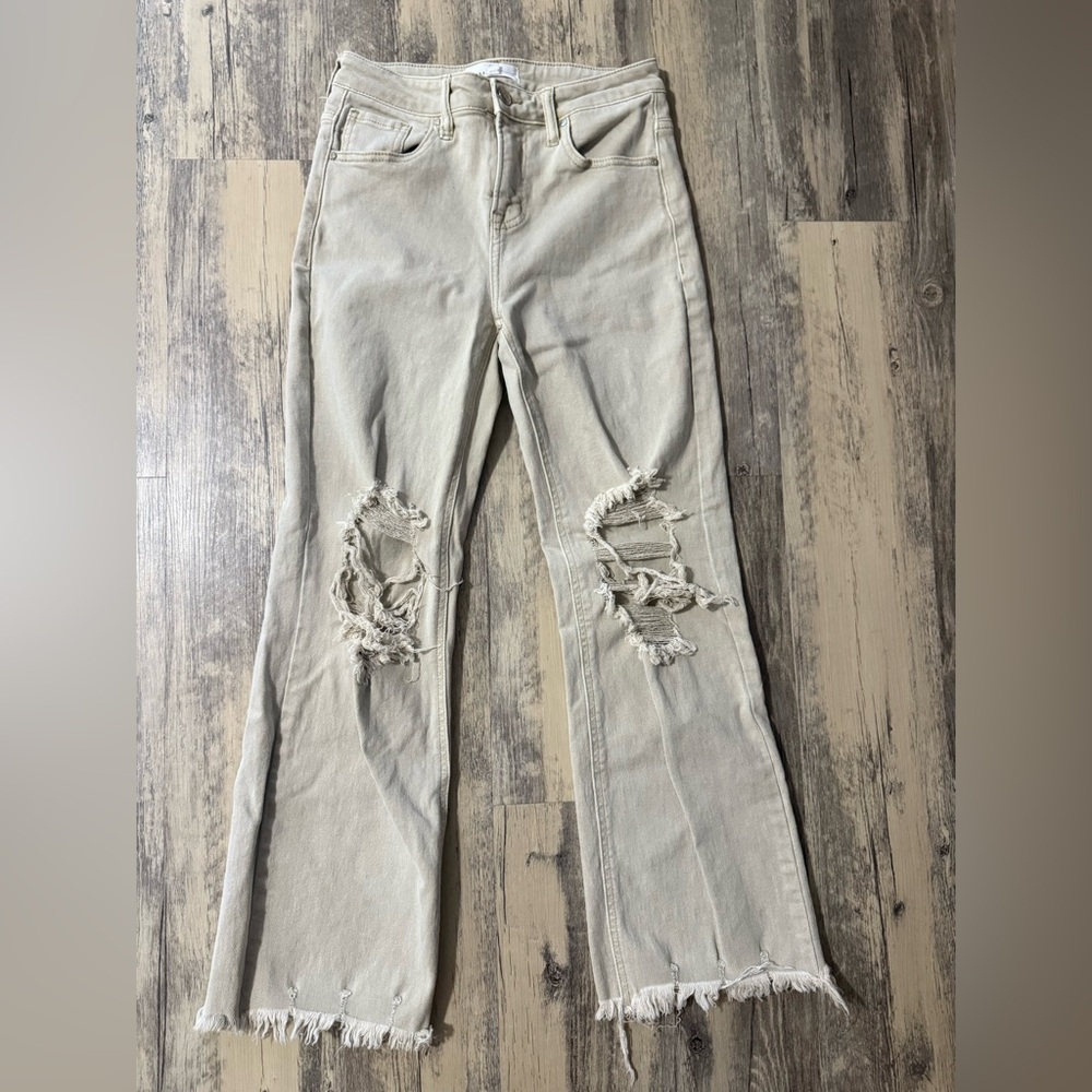 Like new! Women’s Risen Khaki Color Pants from Boutique- Size 3